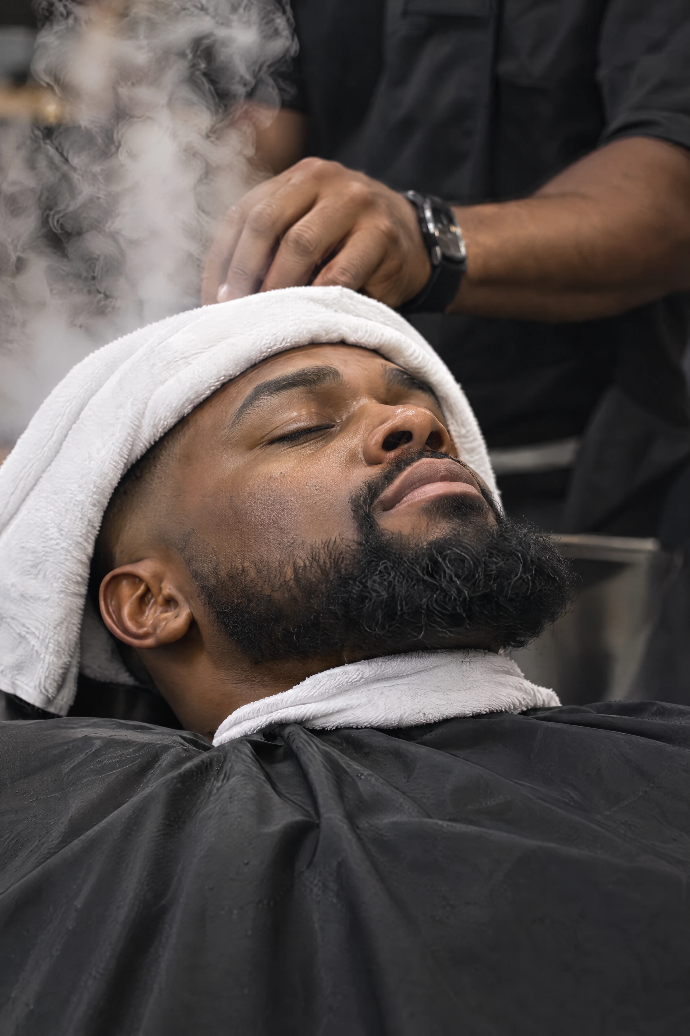 Hot-towel beard service